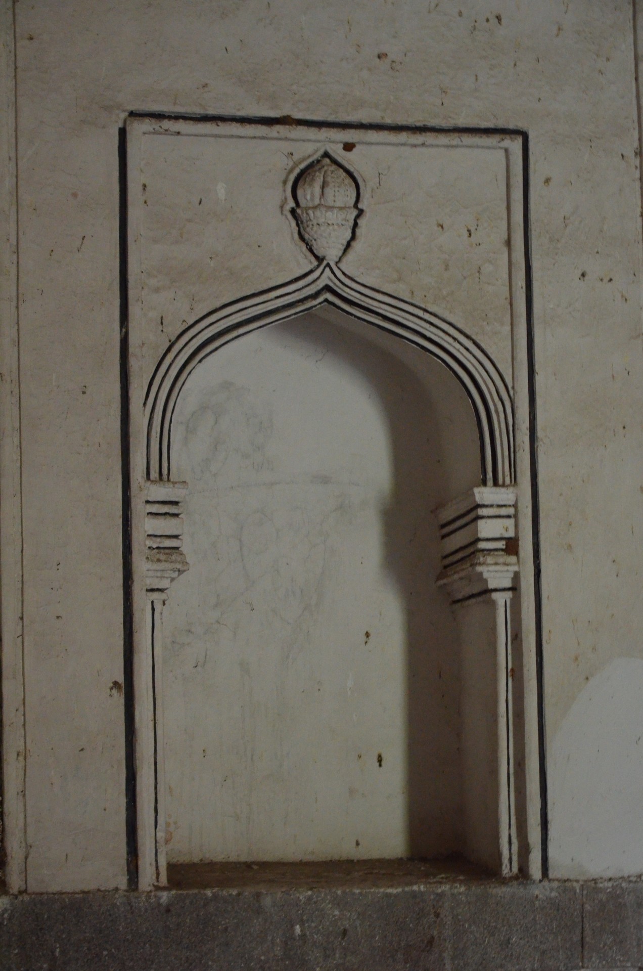 Qutub Shahi Tombs cover