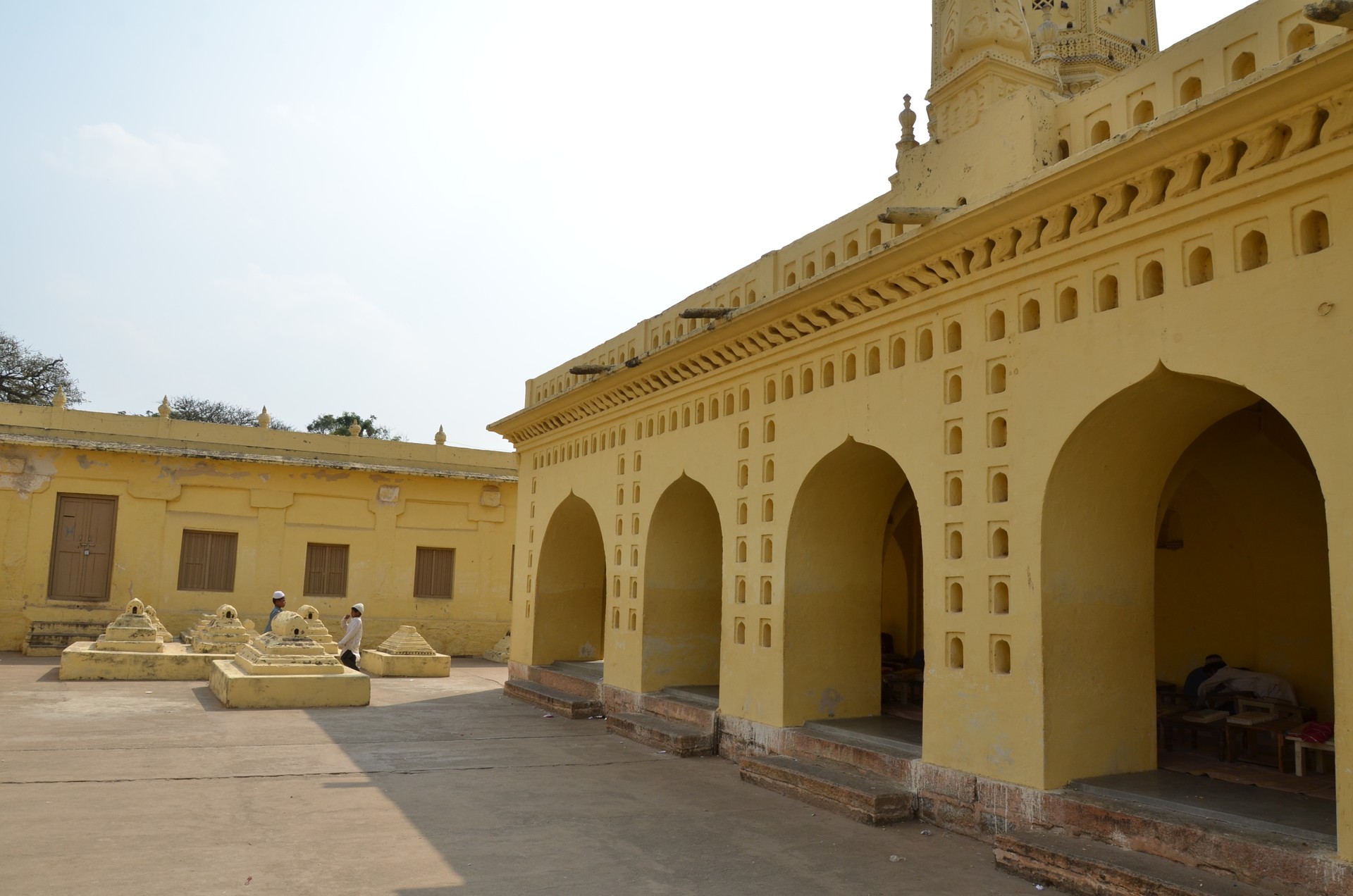Masjid e Ala aka Jumma Masjid cover